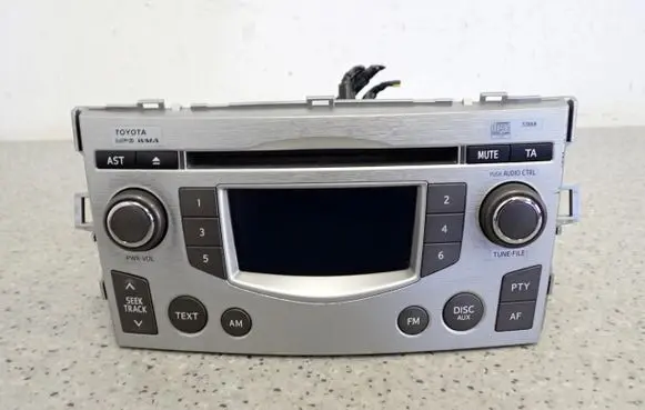 Toyota Verso Radio/CD/DVD/GPS head unit 
