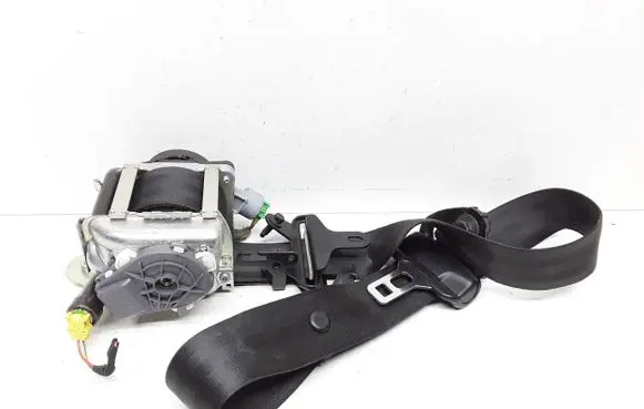Volvo S60 Front seatbelt 39818841 616155700 P39818841
