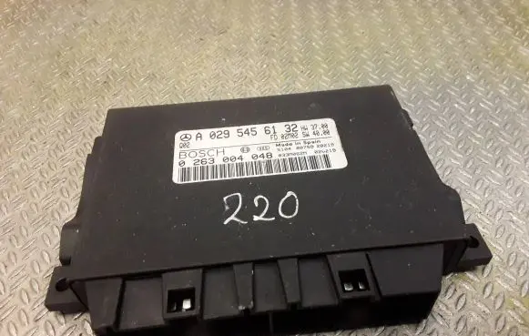 Mercedes-Benz S W220 Parking PDC control unit/module 0295456132 A0295456132