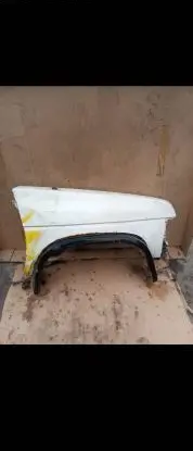 Nissan Terrano Fender