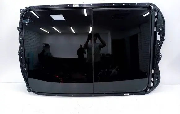Porsche Macan (95B) Sunroof set 95B877041B