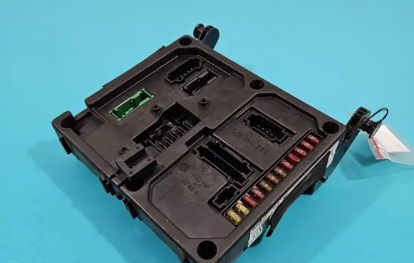 Volkswagen Sharan Central body control module 7M3962258G IMPRK1398029