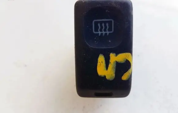 Windscreen/window heater switch