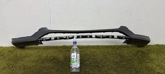Audi Q3 8U Front bumper lip 8u0807061l