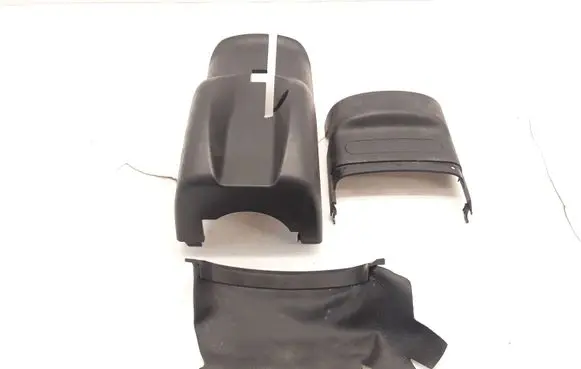 Seat Toledo III (5P) Steering wheel column trim 5P0858566 5P0858559 5P0858560B