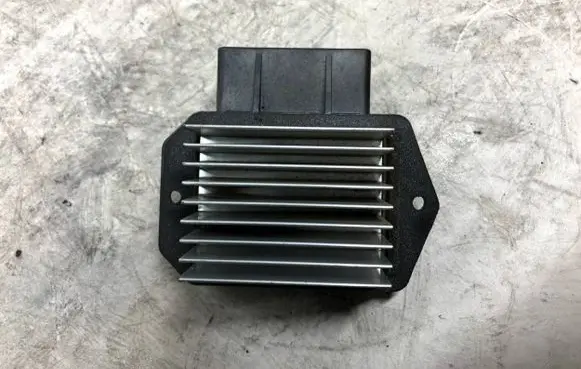 Toyota Prius (XW20) Heater blower motor/fan resistor 4993002121