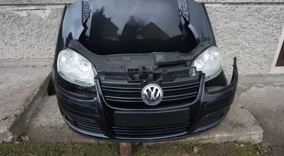 Volkswagen Golf V Front piece kit 