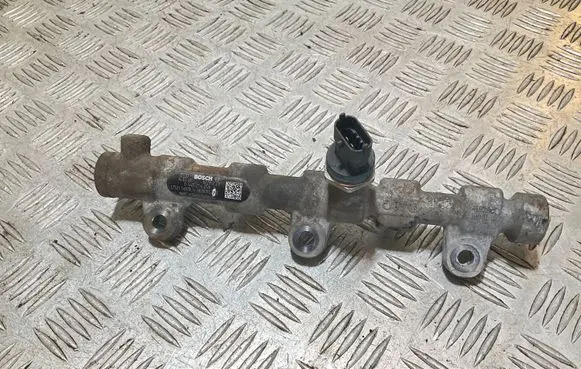 Fuel pressure sensor