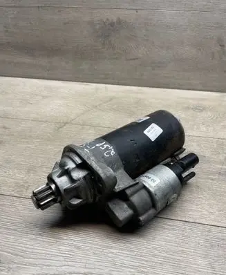 Volkswagen Transporter - Caravelle T5 Starter motor PQE24119 240827