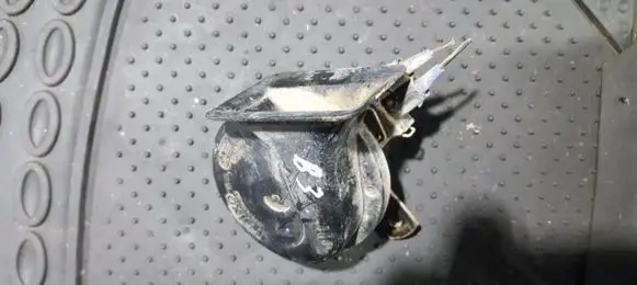 Volkswagen PASSAT B3 Horn signal