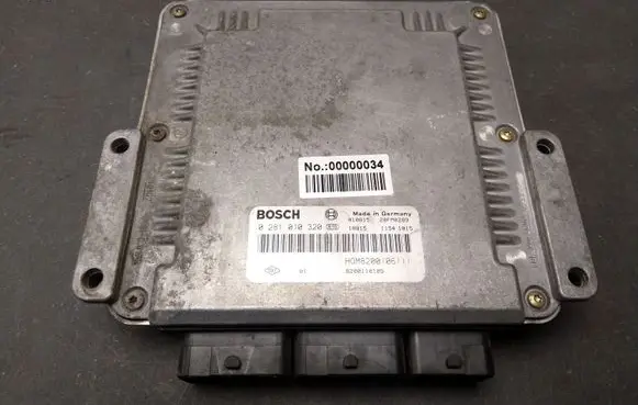 Renault Scenic II - Grand scenic II Engine control unit/module 0281010320 HOM8200106111