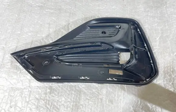 Ford Focus ST Front bumper lower grill NX7B15A299S NX7B-15A299-S