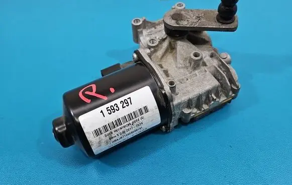 BMW 5 G30 G31 G38 Wiper motor 2710375 IMPRK1593297