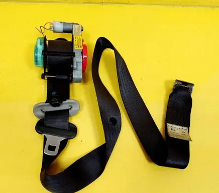 Mazda Premacy Front seatbelt T89241T