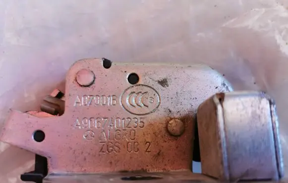 Volkswagen Crafter Loading door lock A9067401235 ZGS002 A070016