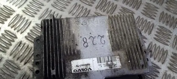 Volvo S40, V40 Engine control unit/module s113727101e 30850997