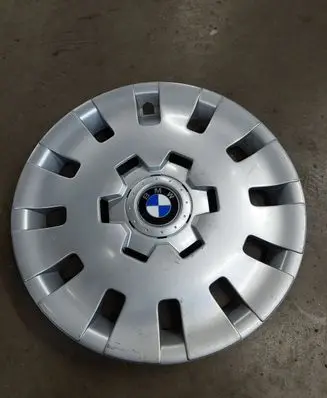 BMW 3 E46 R16 wheel hub/cap/trim 36131094870