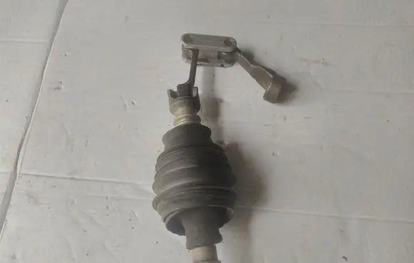 Mercedes-Benz C AMG W203 Steering column universal joint 2104620748 05M01