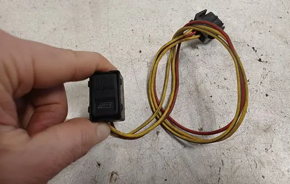 Audi A6 S6 C4 4A Electric window control switch