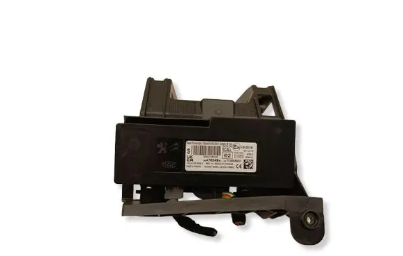 Peugeot 208 II Bluetooth control unit module 9847654980
