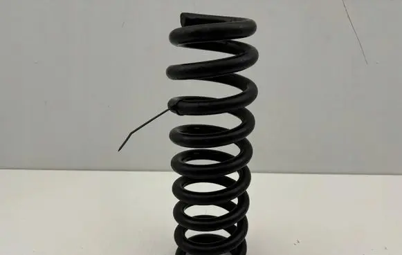 Toyota Land Cruiser (J200) Front coil spring 1185755050