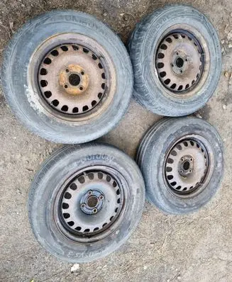 R18 alloy rim