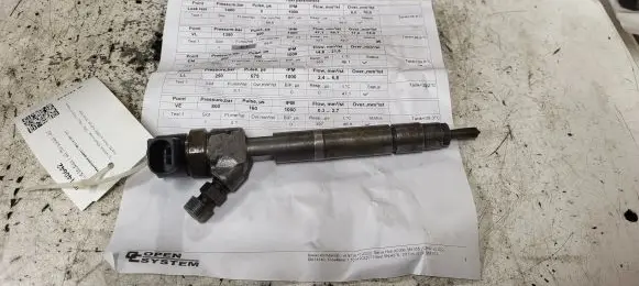Mercedes-Benz C W203 Fuel injector 0445110072