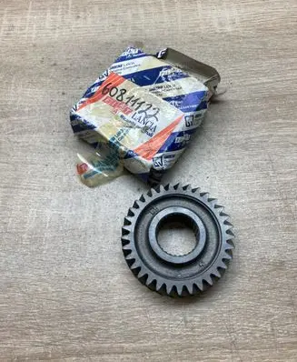 Alfa Romeo 164 Other gearbox part 60811122