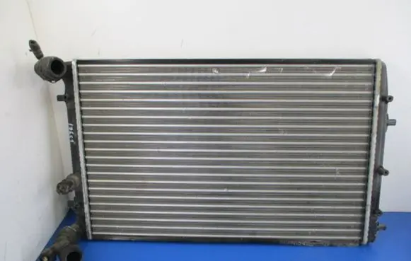 Seat Ibiza III (6L) Coolant radiator
