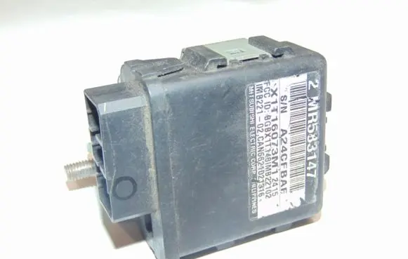 Mitsubishi Galant Other control units/modules MR583147