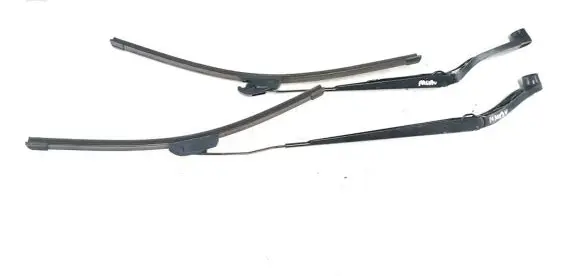 Windshield/front glass wiper blade