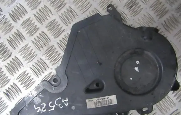 Toyota Avensis T250 Timing belt guard (cover) 9095001357a 90950-01357-a
