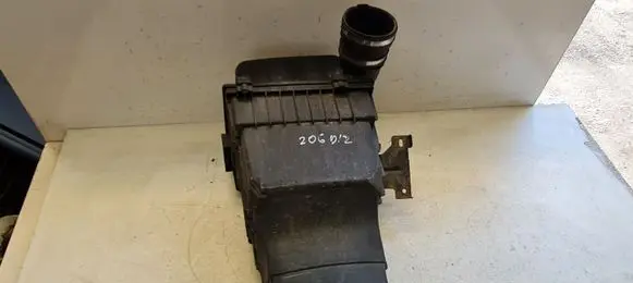 Peugeot 206 Air filter box 9634107180 9628427080 9634107080