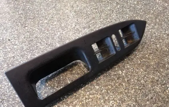 Volkswagen Touran I Front door window switch trim 1T1867371F