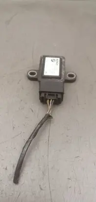 BMW 5 E39 ESP acceleration yaw rate sensor 0265005215 34521165292