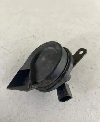 Skoda Fabia Mk2 (5J) Horn signal A28657625