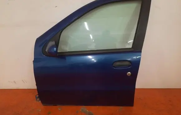 Fiat Albea Front door