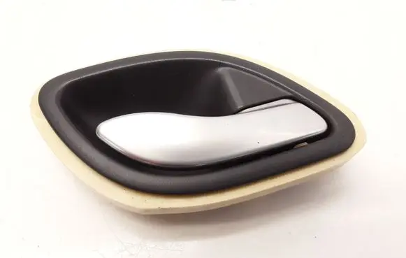 Rear door interior handle