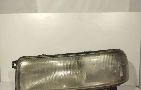 Nissan Interstar Headlight/headlamp 38210748