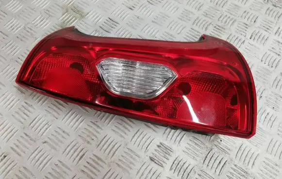 Fiat Panda II Rear/tail lights 51843642 020490999 02049099900010