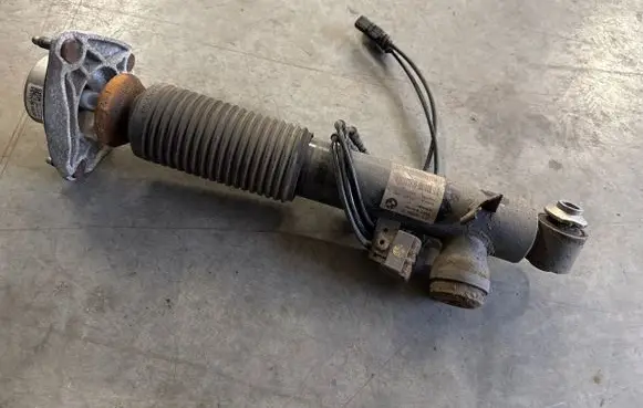 BMW X5 F15 Rear shock absorber/damper 6875089