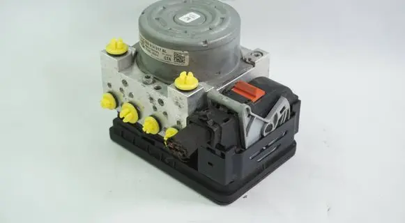 Volkswagen Golf VII ABS Pump 5Q0614517BL
