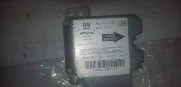 Opel Vectra B Airbag control unit/module 90569350DB 5WK4188