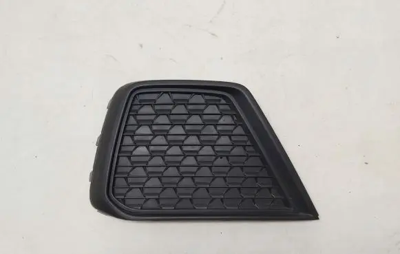 Audi A1 Front bumper lower grill 82A807682F