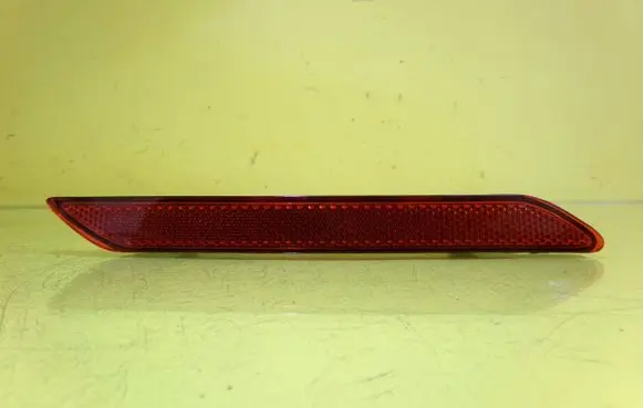 Rear tail light reflector