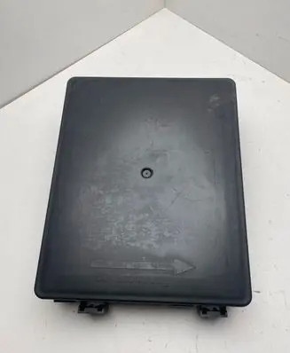 Audi A3 S3 A3 Sportback 8P other engine part 8P0035619C 8P0035613