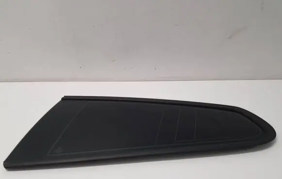 Volkswagen Scirocco Rear side window 1K8845041M 1K8845041