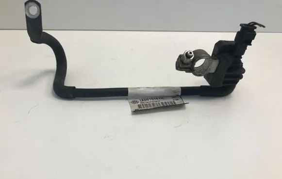 Volkswagen PASSAT B7 Negative earth cable (battery) 1K0915181H