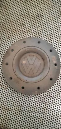 Volkswagen Transporter - Caravelle T5 Original wheel cap 7H0601151C
