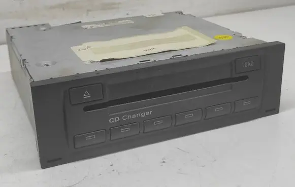 CD/DVD changer